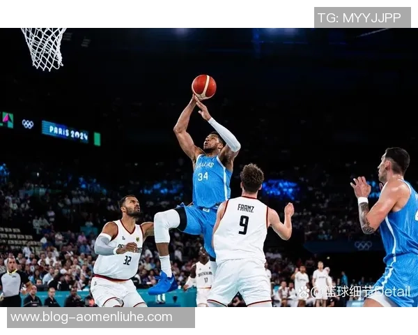 扬尼斯阿德托昆博的篮球之路与未来展望解析 扬尼斯阿德托昆博的篮球之路与未来展望解析